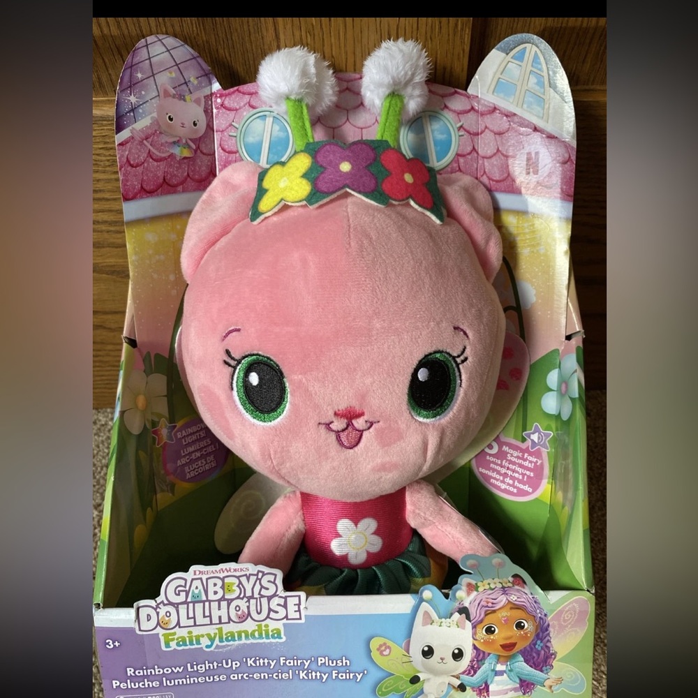 New Gabby’s Dollhouse Fairylandia Official Rainbow Light-Up Kitty Fairy Plush